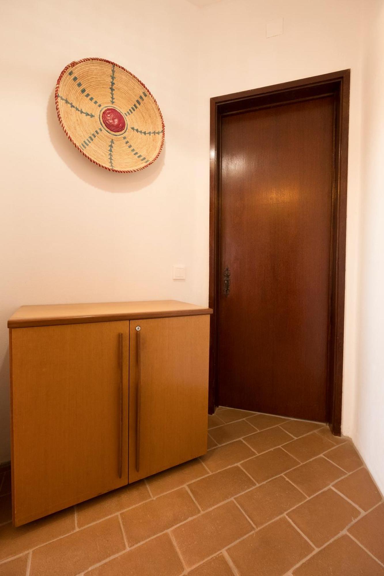 Cozy Beach Apartment W/ Sea View, Free Parking & Ac Carvoeiro  Ngoại thất bức ảnh