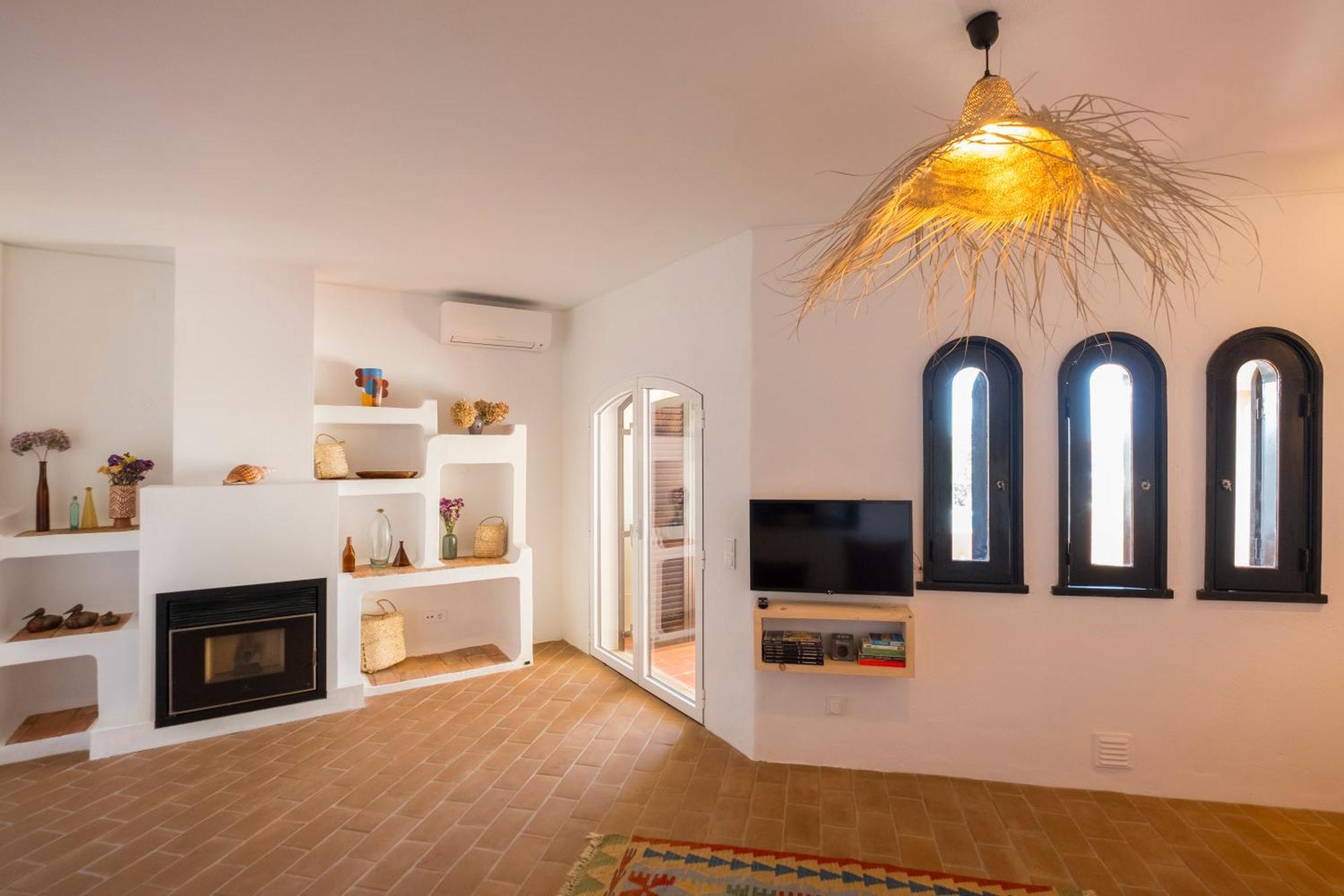 Cozy Beach Apartment W/ Sea View, Free Parking & Ac Carvoeiro  Ngoại thất bức ảnh